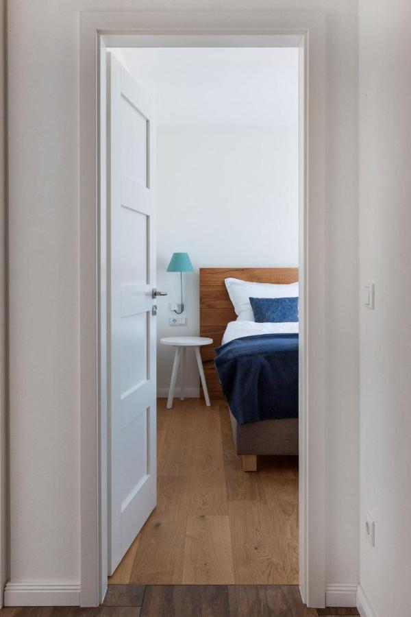 Вилла Reetdorf Geltinger Birk Atelierhaus Schilfinsel Nieby  Экстерьер фото